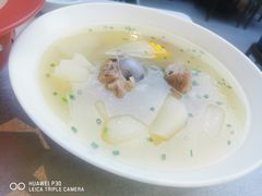 -有红鸡毛店·川菜(建设路店)