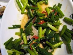 -咱屯子铁锅炖直营店(保利店)