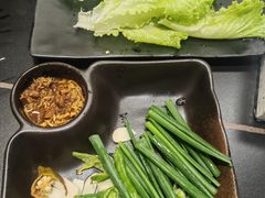 -许哥东北烧烤·铁丳烤串·宫后夹肉(繁花中心店)