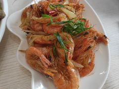 -覃记海鲜美食餐厅