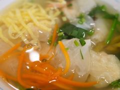 -长人馄饨铺(解放街店)
