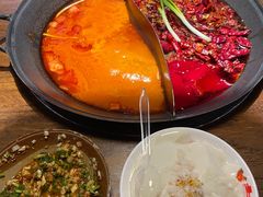 -萍姐火锅·公路夜市(武汉首店)