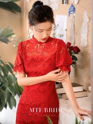-满庭芳婚纱礼服店