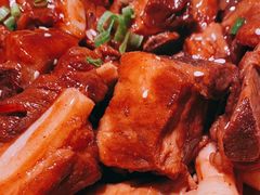 -多嘴肉蟹煲(万达店)