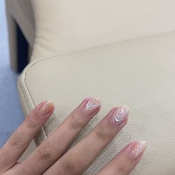 -阿噶西美甲美睫