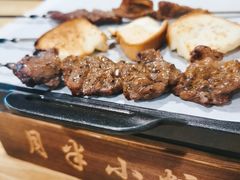 黑椒牛肋条-月半小炉焖烤