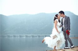 047--维纳斯婚纱摄影(预约减现金)