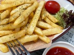 -兴华里茶记(禅城同济首店)