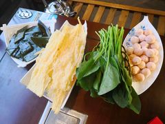 -亿诣蝎府炸酱面羊蝎子火锅(酷车小镇店)