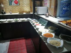 -俭让佬妈现卤串串(温江总店)
