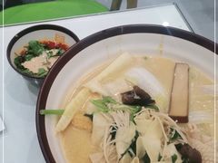 -张亮麻辣烫(上海天津路店)