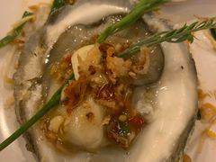-J Daeng Seafood
