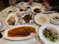 -梅龙镇酒家(南京西路总店)