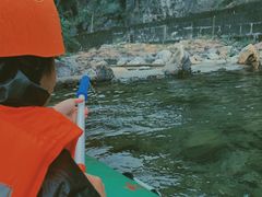 -安吉龙王山峡谷漂流