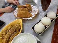 -黄师奶甜品店