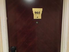 -北京保利大厦酒店(东四十条地铁站店)