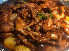 鸡翅煲-胖哥俩肉蟹煲(世茂国际广场店)