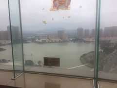 -荣誉国际酒店-云顶旋转餐厅
