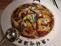 -江渔儿酸菜鱼(奥园广场金发购物中心店)