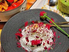 液氮玫瑰绵绵冰-渔太泰漓江小馆·广西融合菜(西街店)