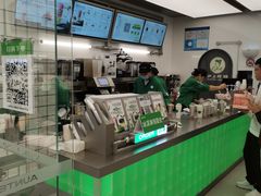 -沪上阿姨·臻选茶饮(上海环球港店)