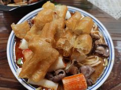 -亚忠小吃店(曾厝垵店)
