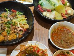 -万记麻辣烫国展总店