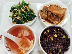 -南师大仙林校区东区食堂