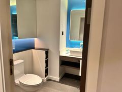 -珠海拱北口岸智选假日酒店