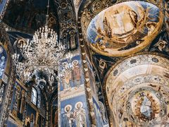 -滴血救世主教堂