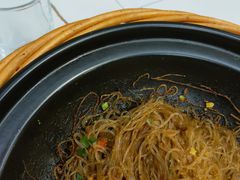 -阿瓦山寨·湘菜现炒·剁椒鱼头王(咸阳总店)
