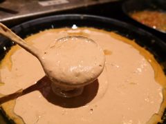 -老牌坊云南鱼豆花火锅(爱建店)