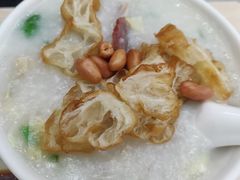 艇仔粥-银记肠粉店(市二宫店)