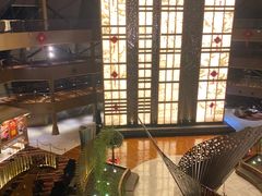 -上海滴水湖皇冠假日酒店