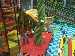 -蒙特利亲子乐园