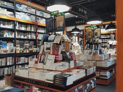 -西西弗书店(城西银泰城店)