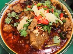 巷子嫩牛肉-巷子里头麻辣烫火锅串串(立秦广场店)