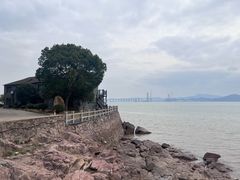 -鹰龙海畔度假酒店(咸祥店)