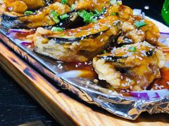 -东口码头·烧鸽子·鱼头泡饼·地方菜(金鹰悦城店)