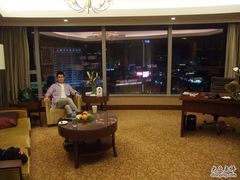套房客厅-宁波香格里拉大酒店