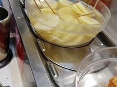-百品聚旋转火锅(万德庄店)