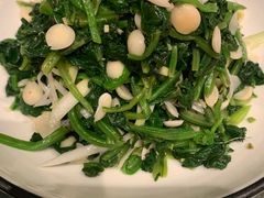 杏仁菠菜-大张烙馍村(泉山店)