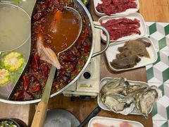 -天成·潮州牛肉脆肉鱼生蚝自助火锅