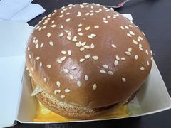 -麦当劳(新华路步步高店)