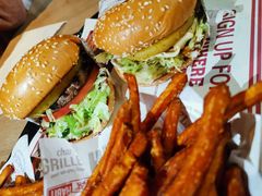-The Habit Burger Grill 哈比特汉堡(复兴soho店)