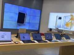 -华为授权体验店(中山公园来福士)