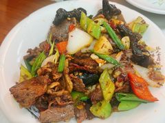 回锅牛肉-林海雪乡铁锅炖·东北菜(夏湾店)
