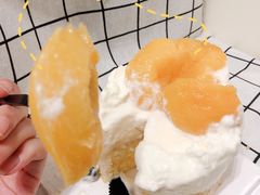 冰心黄桃乳酪-你好独角兽·蛋糕甜品