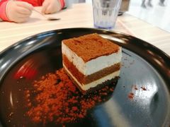 -必胜客餐厅(昆百大泰业城店)
