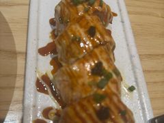 炙烤三文鱼牛油果卷-松鱼亭·和牛烧肉(协鑫广场店)